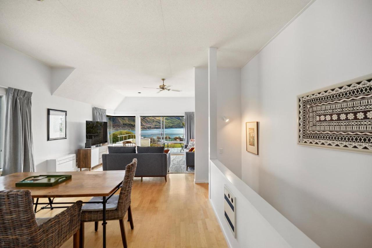 Charming Views Appartement Wanaka Buitenkant foto
